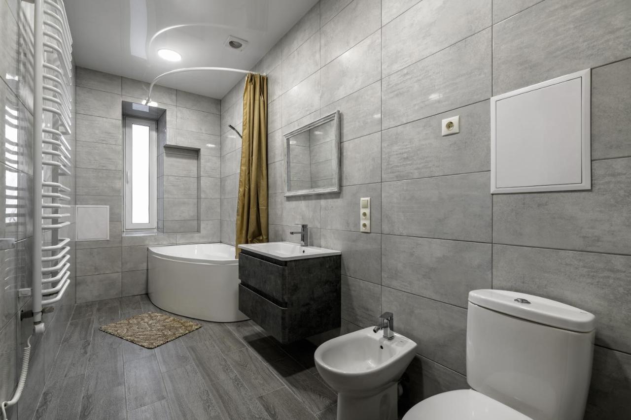 Kyivska Apartments Lviv Exterior photo